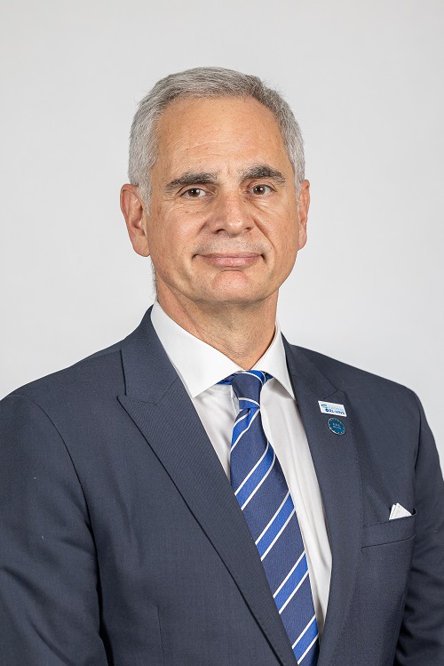 Mr. Ricard Simo