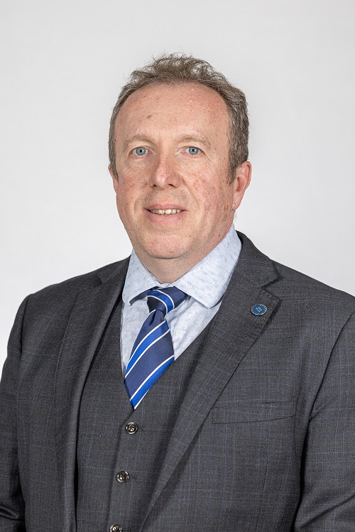 Prof. Dominik Wild